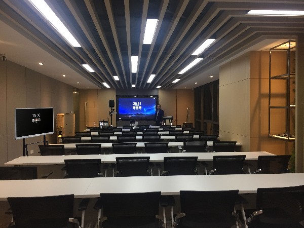 会简单 LED一体机，专业提供大场景展示解决方案